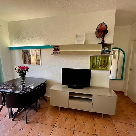 Beautiful 1 Bedroom Cristianos Angeles Апартаменты Лос Кристианос