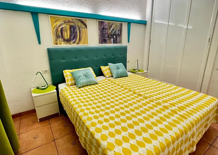 Beautiful 1 Bedroom Cristianos Angeles 公寓 *