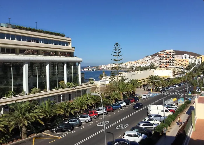 Beautiful 1 Bedroom Cristianos Angeles